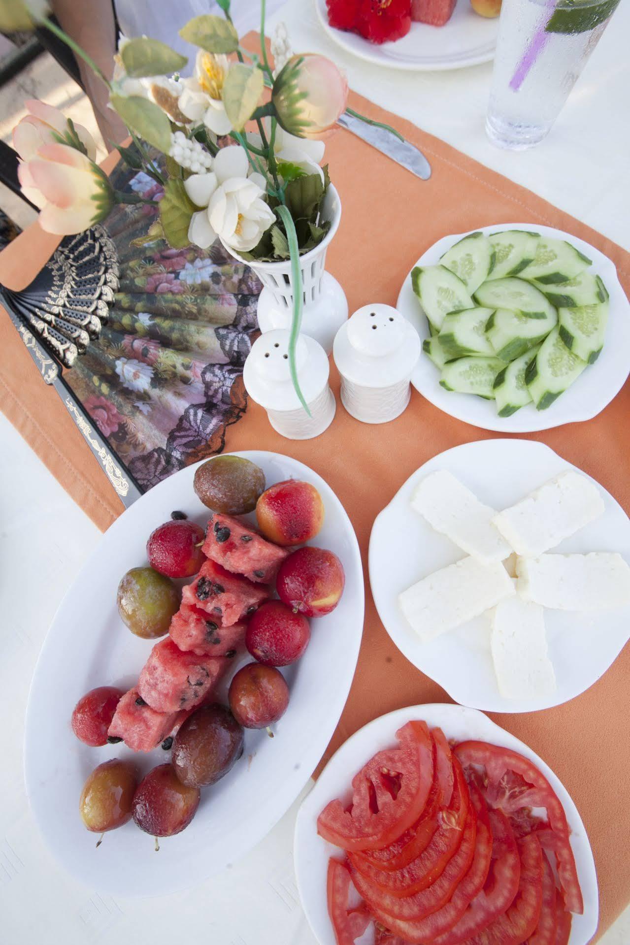 Lapida Garden Hotel Lapithos  Eksteriør billede